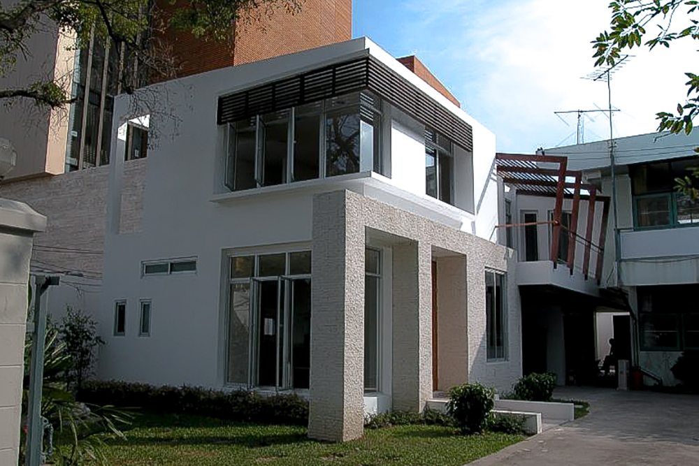 Third Modern House